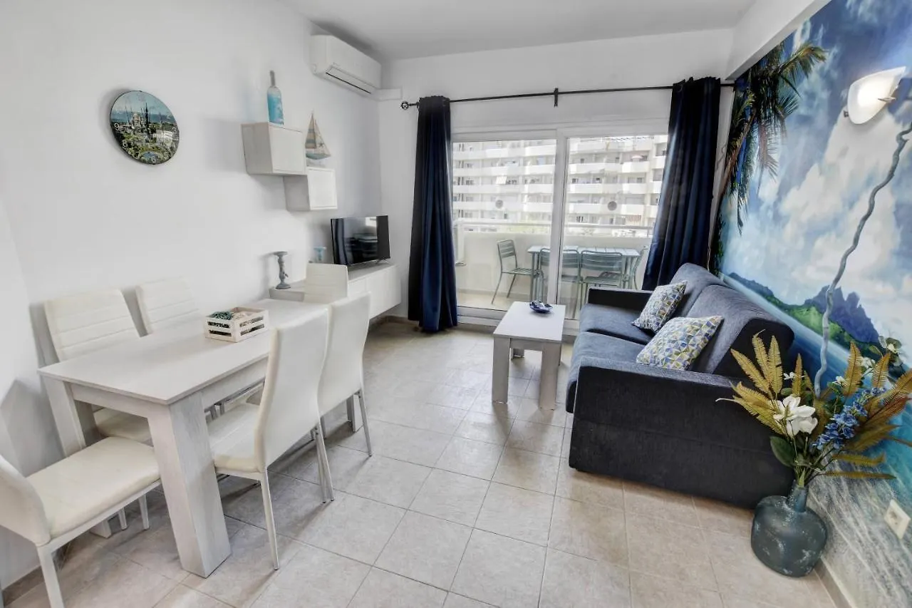 Palm Apartment - C&G Benal Beach Бенальмадена 0*,